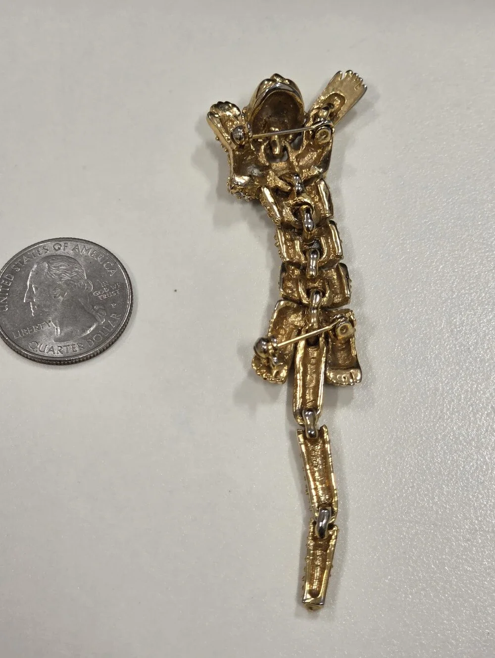 Vintage 1960s Articulated Brooch
